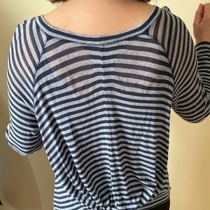 BCBG tissue-weight top